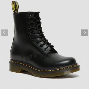 Women’s Doc Martens
